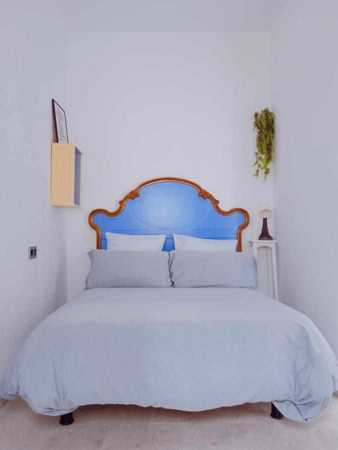 Apartamentos Lax Almería Kültér fotó